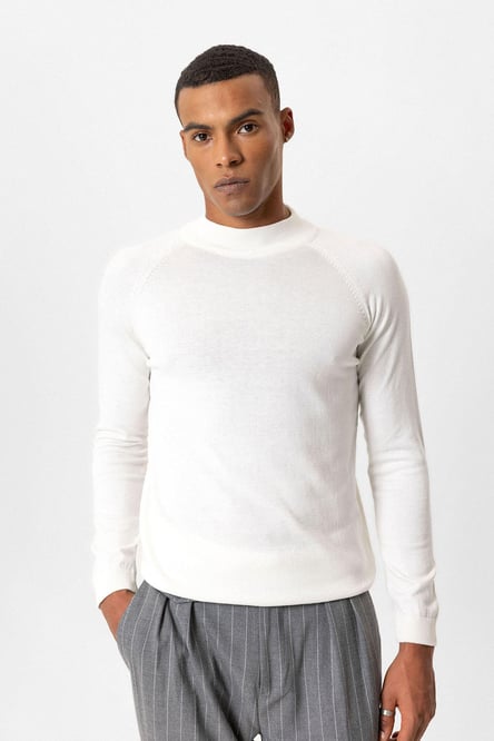 Ecru Half Collar Men's Knitwear